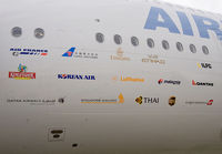 AIRBUS_A380_F-WWJB_JFK_0307M_JP_small1.jpg