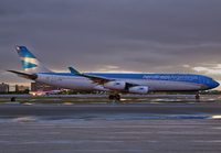 AEROLINEASARGENTINAS_A340-300_LV-CSF_MIA_1015_7_JP_small.jpg