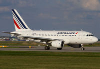 AIRFRANCE_A318_F-GUGG_FRA_0910M_JP_small.jpg
