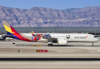 ASIANA_A350-900_HL8381-LAS_1123_3_JP_small.jpg