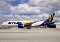 ATLASAIR_777F_N703GT_MIA_0125_JP_small1.jpg