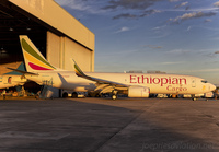 ETHIOPIANCARGO_737-800F_N598CB_MIA_1218A_1_JP_small.jpg