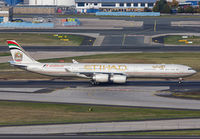 ETIHAD_A340-600_A6-EHK_FRA_1112D_JP_small.jpg