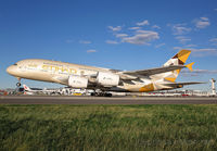 ETIHAD_A380_A6-APB_JFK_1115_52_JP_small.jpg