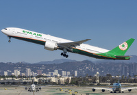 EVAAIR_777-300_N16710_LAX_0226_9_JP_small.jpg
