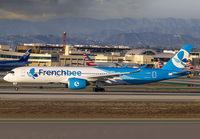 FRENCHBEE_A350-900_F-HREN_LAX_1122__9_JP_small.jpg