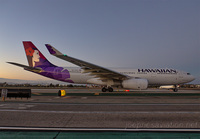HAWAIIAN_A330-200_N374HA_LAX_1114_1_JP_small.jpg