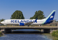 ICELANDAIR_737-8MAX_TF-ICR_AMS_0623_jP_small.jpg