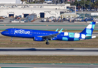 JETBLUE_A321_N982JB_LAX_1123_JP_small.jpg