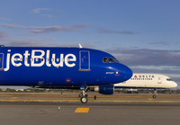 JETBLUE_DELTA_JFK_0924_JP_small.jpg