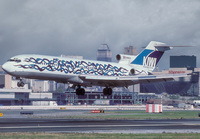 KIWI_727-200_N8883Z_EWR_1098_JP_small.jpg