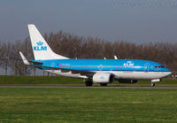 KLM_737-700_PH-BGQ_AMS_0415_JP_small.jpg
