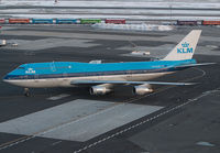 KLM_747-300_PH-BUW_JFK_1202B_JP_small.jpg