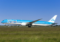 KLM_787-10_PH-BKA_AMS_0623_JP_small.jpg