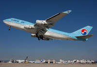 KOREAN_747-400_HL7490_LAX_1109F_JP_small.jpg