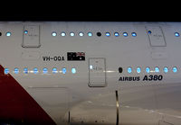 QANTAS_A380_VH-OQA_LAX_1109D_JP_small.jpg