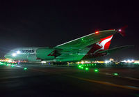 QANTAS_A380_VH-VQB_LAX_1113K_jP_small2.jpg