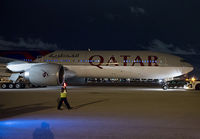 QATAR_777-300_A7-BAE_MIA_0116_5_JP_small.jpg