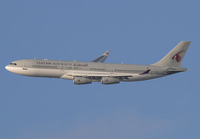 QATAR_A340-200_A7-HHK_JFK_0917_19_JP_small.jpg