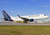 REPUBLICAIRWAYS_E170_N401YX_MIA_1125_9_jP_small.jpg