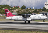 SILBER_ATR42_N409SV_SXM_0125__JP_small.jpg