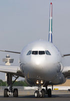 SOUTHAFRICAN_A340-300_JFK_JP_small.jpg