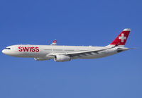 SWISS_A330-300_HB-JHE_JFK_0422_JP_small.jpg