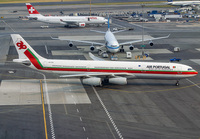 TAP_A340-300_CS-TOA_JFK_602_JP_small1.jpg