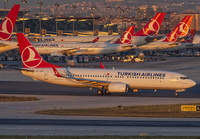 TURKISH_737-800_TC-JVZ_IST_0319V_JP_small.jpg