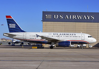 USAIRWAYS_A320_N826AW_PHX_1114_JP_small.jpg