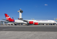 VIRGIN_A340-600_G-VWIN_JFK_1109_JP_small2~0.jpg